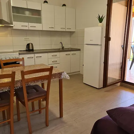 Celic With Terrace Biograd Na Moru