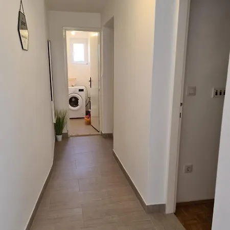 Daire Celic With Terrace Biograd Na Moru