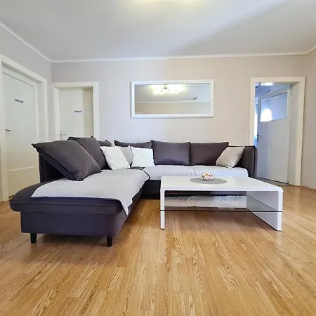 Appartement Celic With Terrace