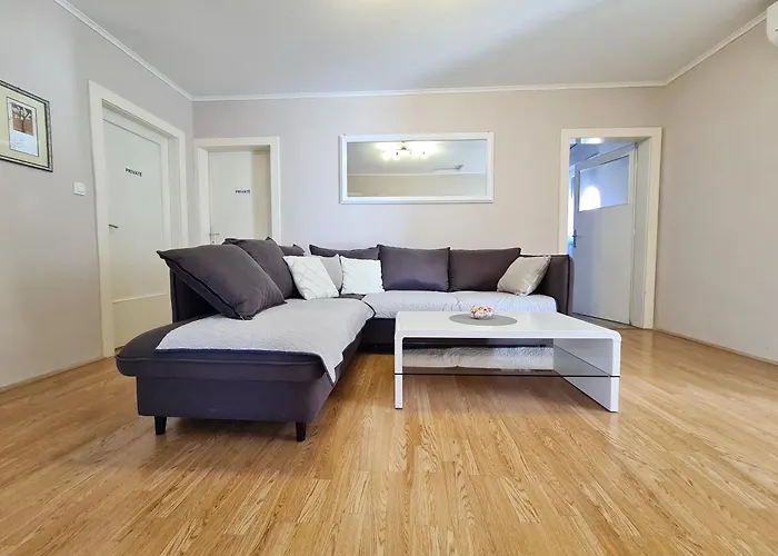 Apartment Celic With Terrace