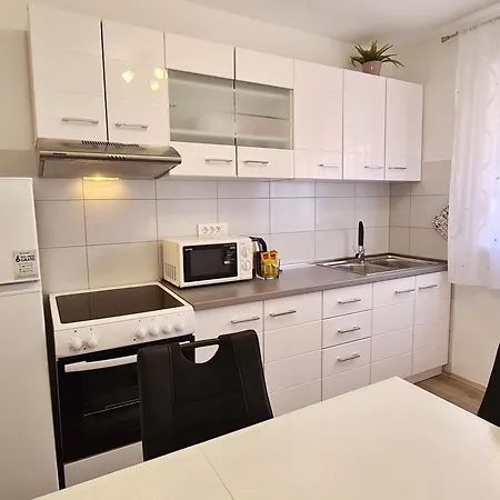 Apartament Celic With Terrace