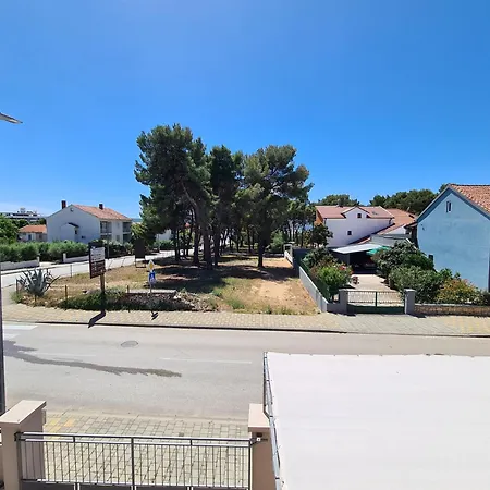 Celic With Terrace Apartament *